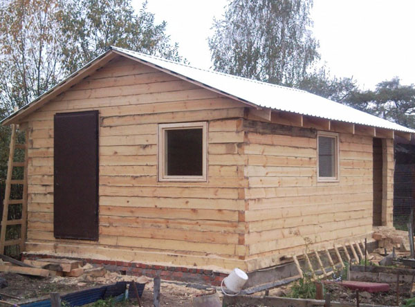 как построить деревянный сарай для дачи